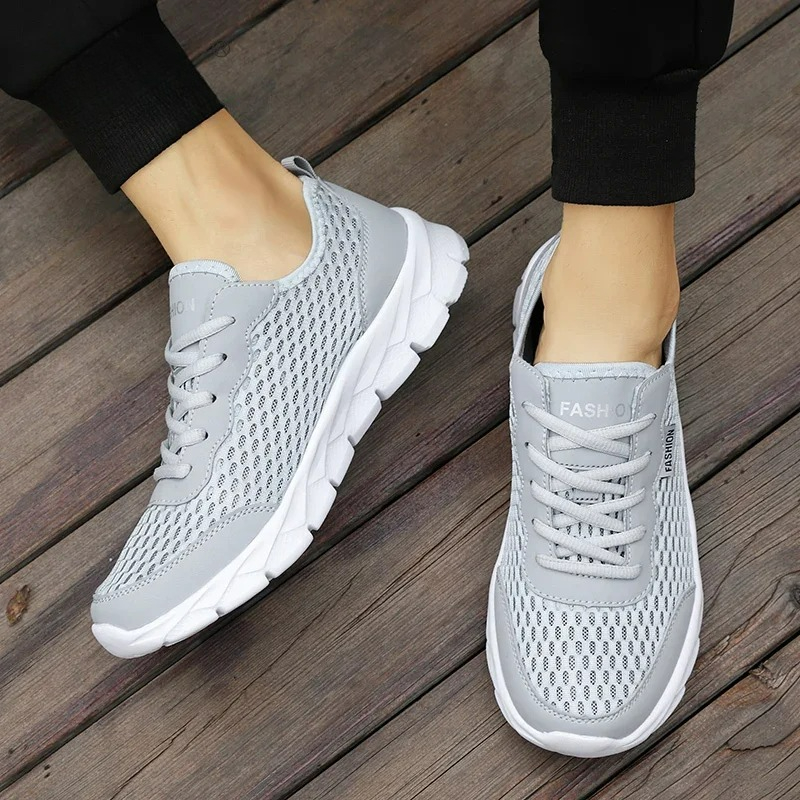 Tennis Shoes for Men Lightweig - Outdoor Sport With Sticks avis et prix